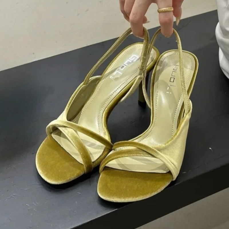 Velvet Luxury Women Heels Shoe - Luxury Lifestyle Products ulasan dan harga